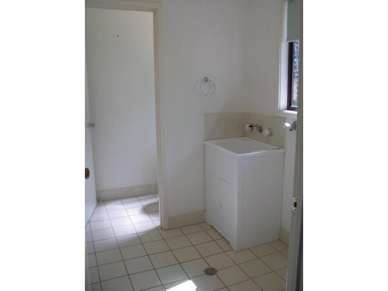 21 Clare Crescent, Batehaven NSW 2536
