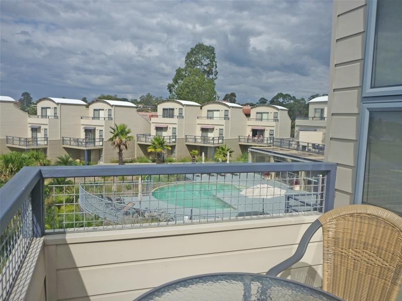209A/202-2 Beach Road, Batehaven NSW 2536