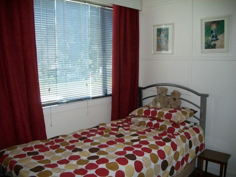 131 Beach Road, Sunshine Bay NSW 2536