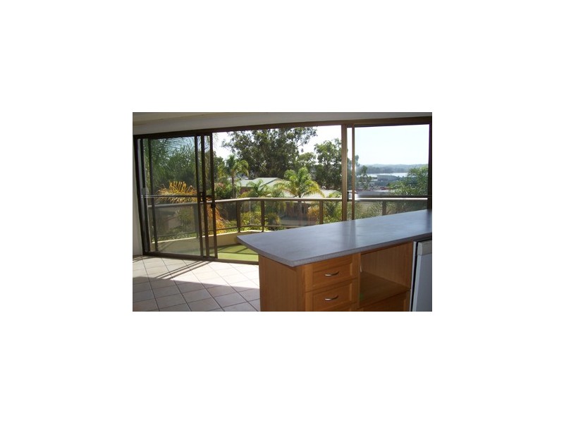 2/13 Bent Street, Batemans Bay NSW 2536