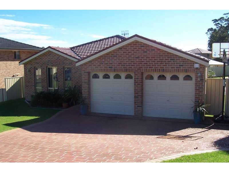 9 John Forrest Place, Sunshine Bay NSW 2536