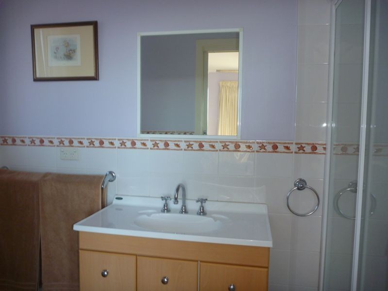 41 Bavarde Avenue, Batemans Bay NSW 2536