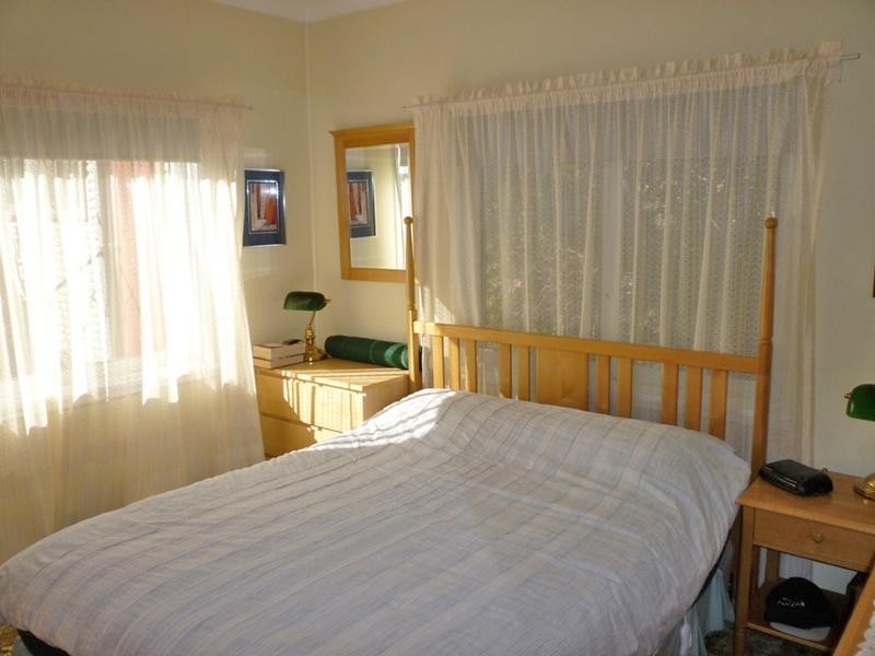20 Lockyersleigh Avenue, Batehaven NSW 2536