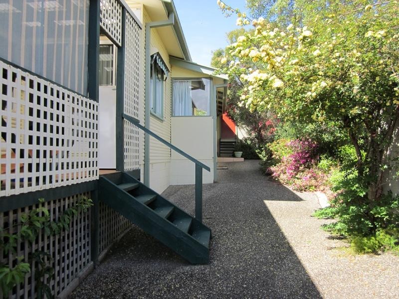 20 Lockyersleigh Avenue, Batehaven NSW 2536