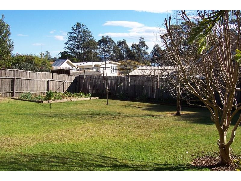 20 Lockyersleigh Avenue, Batehaven NSW 2536