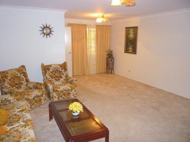 18 Thomas Mitchell Crescent, Sunshine Bay NSW 2536