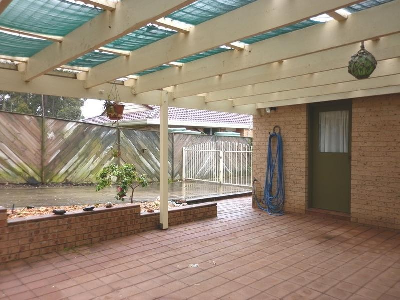 18 Thomas Mitchell Crescent, Sunshine Bay NSW 2536