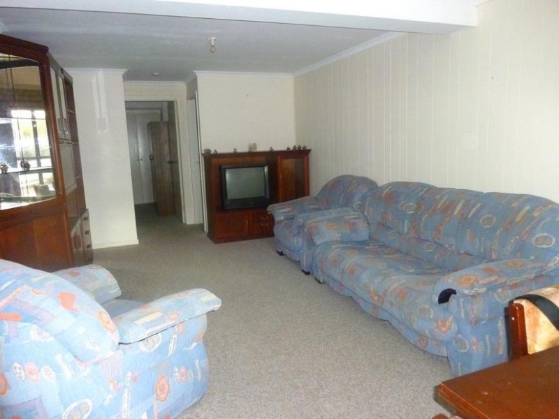 620 Beach Road, Surf Beach NSW 2536
