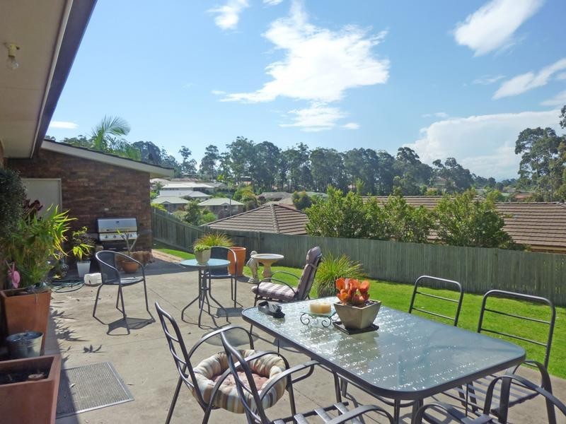 25 Wills Crescent, Denhams Beach NSW 2536