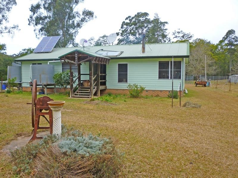 104A Backhouses Road, Nelligen NSW 2536