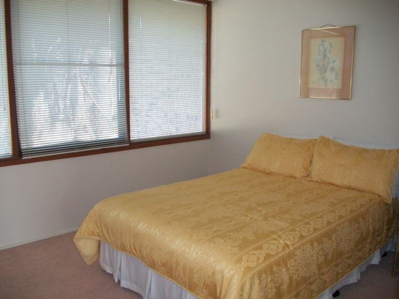 1/1 George Bass Drive,, Batehaven NSW 2536