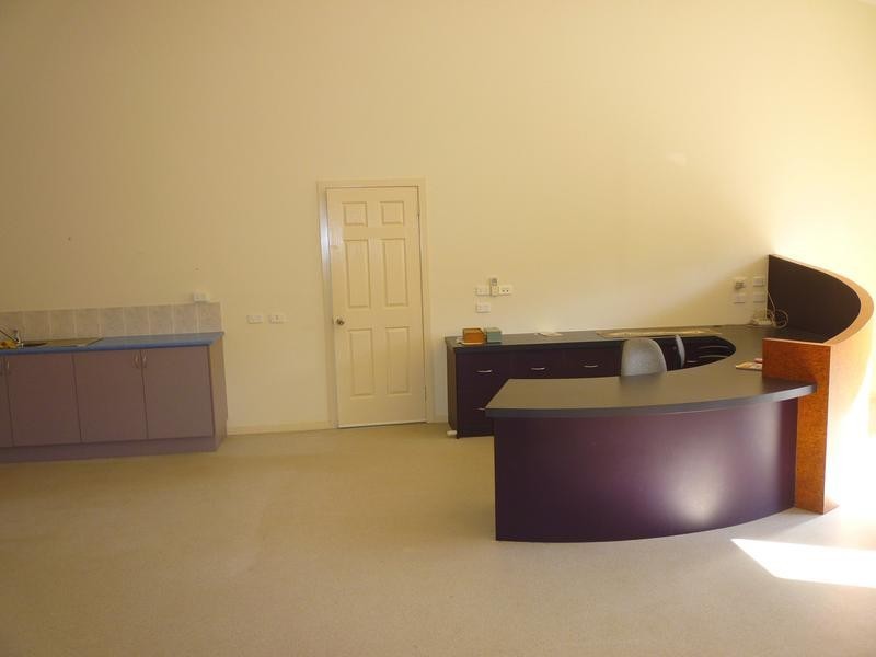 19 Cors Parade, North Batemans Bay NSW 2536