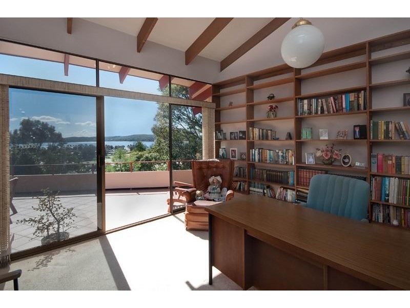 27 Ridge Street, Catalina NSW 2536