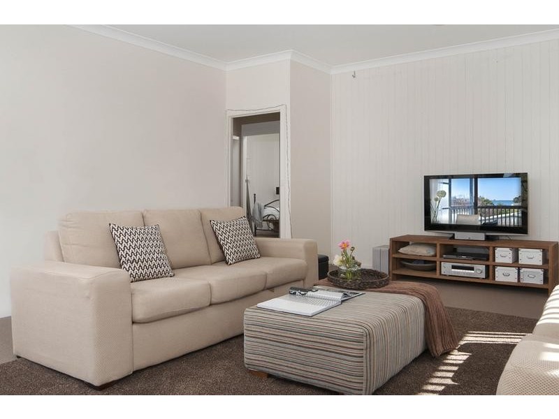 13 Grantham Road, Batehaven NSW 2536
