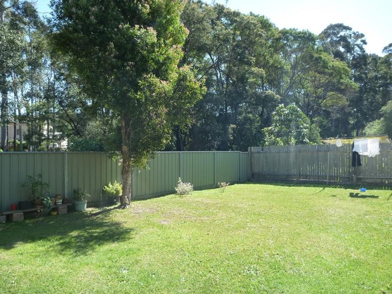 35 Surf Beach Avenue, Surf Beach NSW 2536