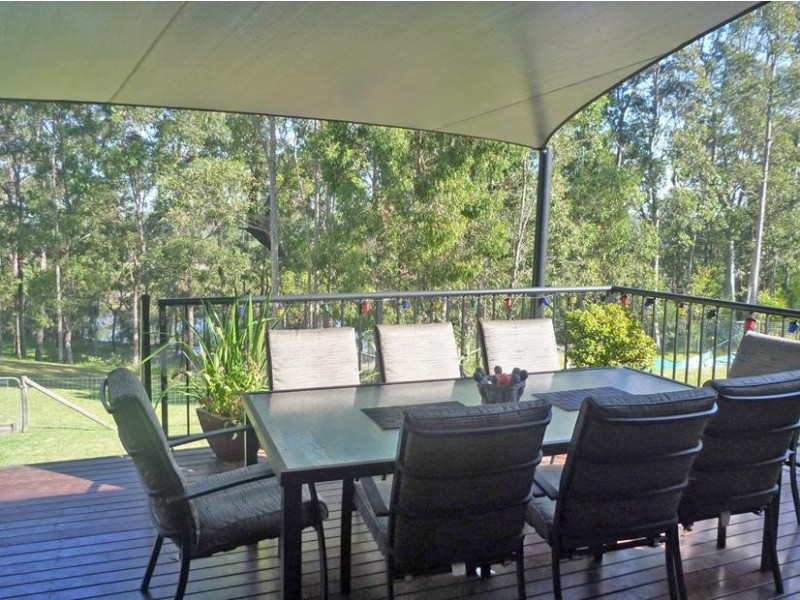 1 Waterfront Close, Mossy Point NSW 2537