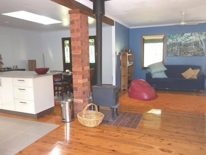 52 Lakeside Drive, South Durras NSW 2536