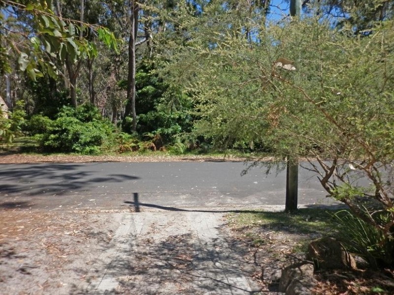 52 Lakeside Drive, South Durras NSW 2536