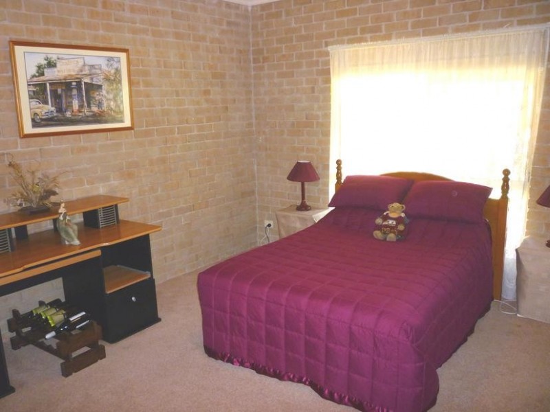 3 Riverlink Road, Mossy Point NSW 2537