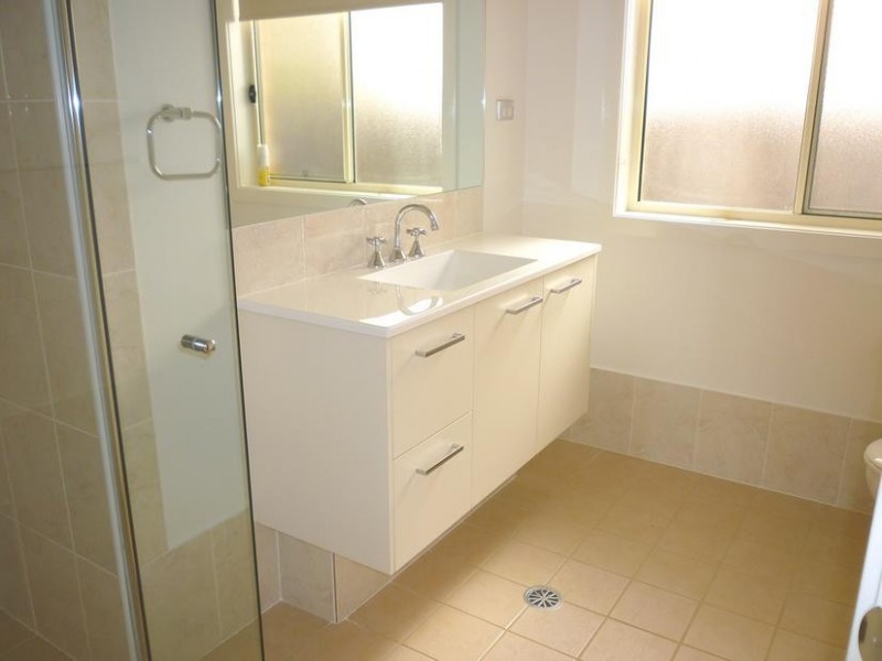 12 Lawson Place, Sunshine Bay NSW 2536