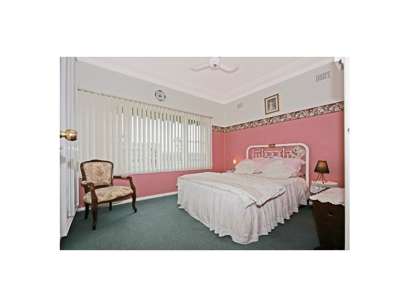 9 Pacific Street, Batemans Bay NSW 2536