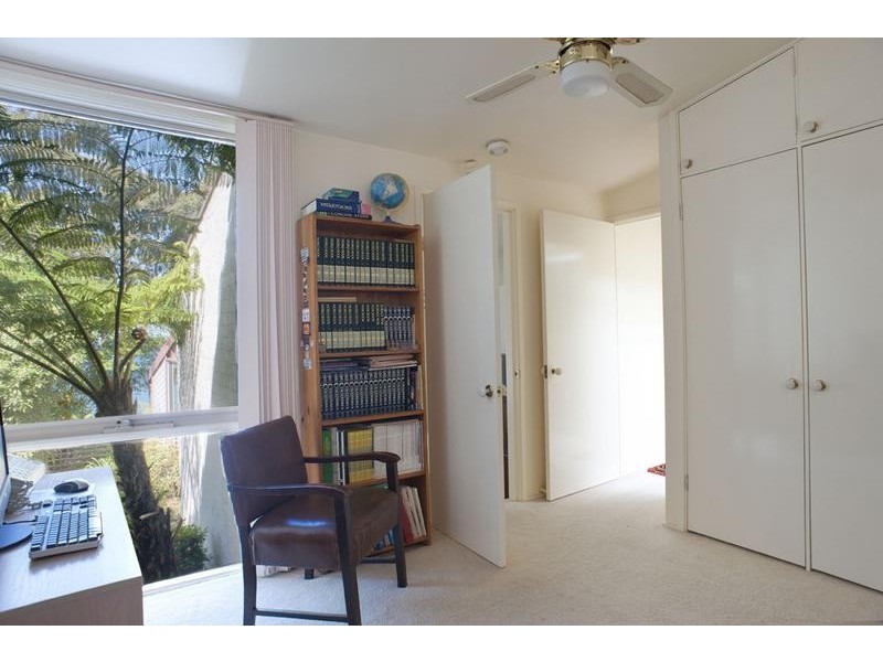 2 Billabong Place, Surf Beach NSW 2536