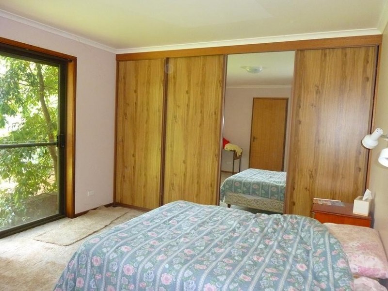 39 Pacific Road, Surf Beach NSW 2536