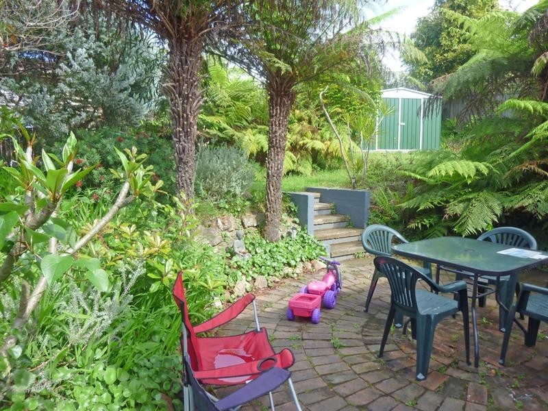 57 Pacific Road, Surf Beach NSW 2536