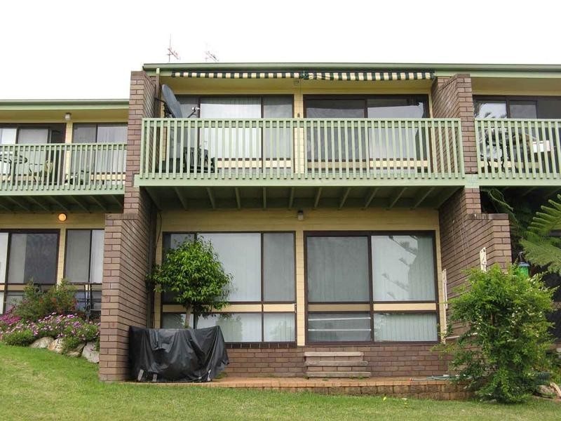 8/1 Calton Road, Batehaven NSW 2536