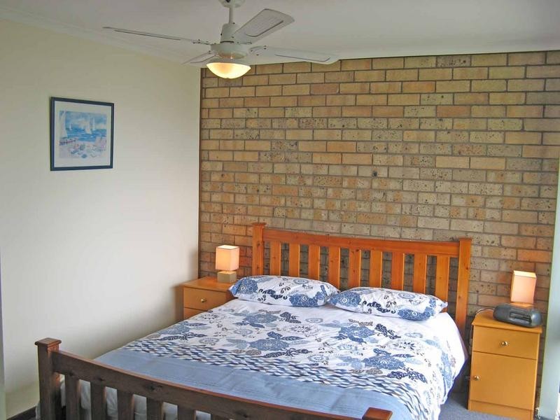 8/1 Calton Road, Batehaven NSW 2536