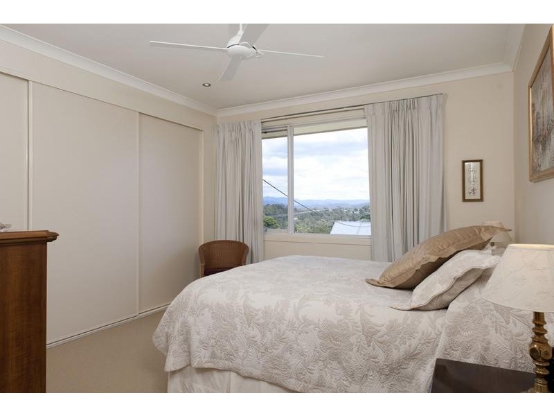 1 Vista Avenue, Catalina NSW 2536