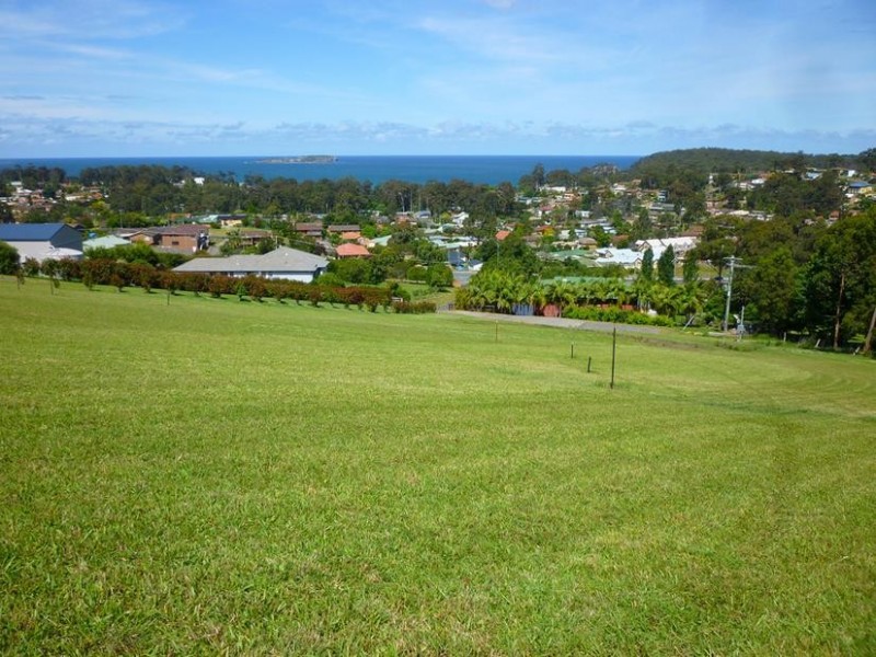 189 George Bass Drive, Surf Beach NSW 2536