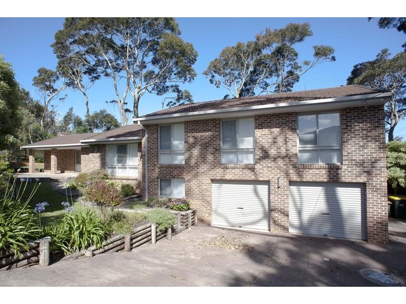 25 Bronte Crescent, Sunshine Bay NSW 2536