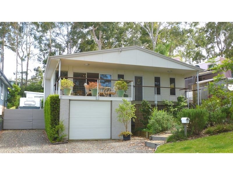 10 Fauna Avenue, Long Beach NSW 2536