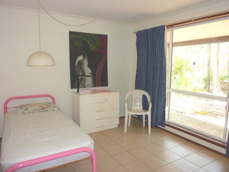 14 Barlings Drive, Tomakin NSW 2537