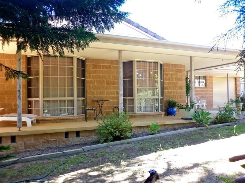 4 Haven Place, Batehaven NSW 2536