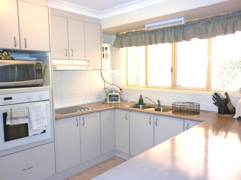 41 Yarrabee Drive, Catalina NSW 2536