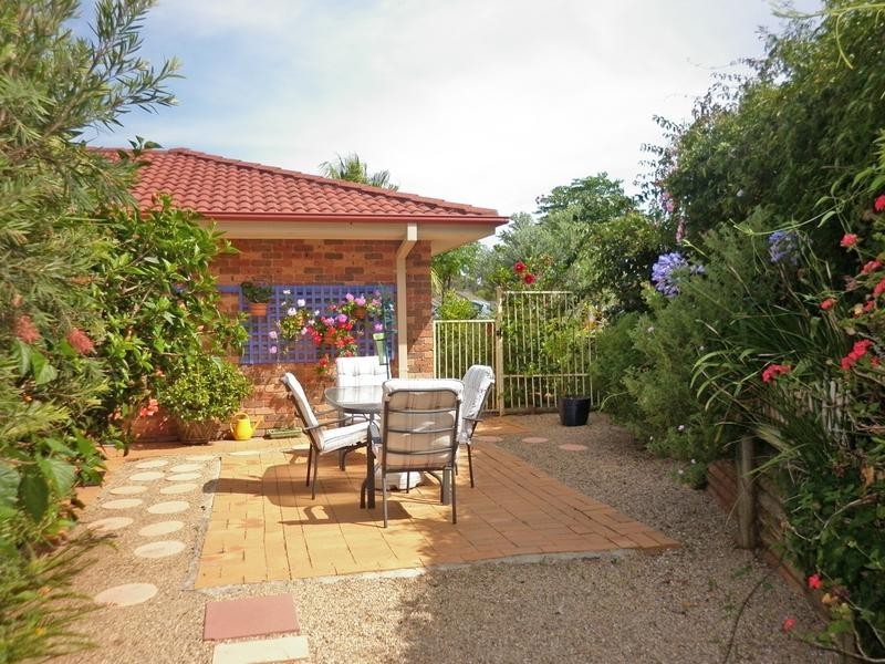 41 Yarrabee Drive, Catalina NSW 2536