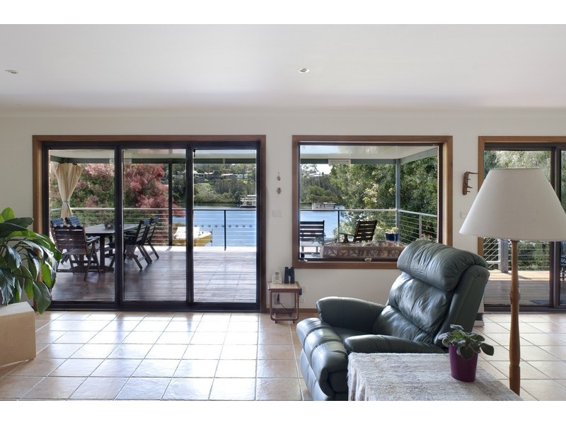 5 Sproxtons Lane, Nelligen NSW 2536