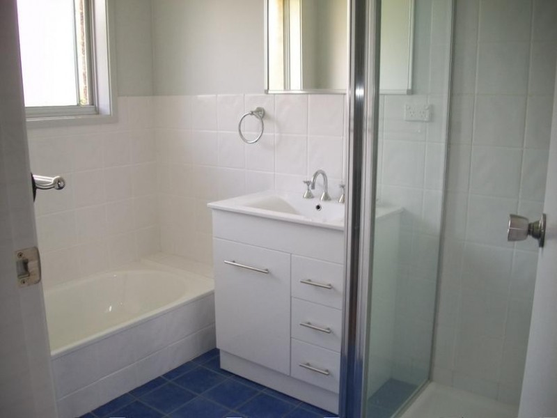 3 Cook Avenue, Surf Beach NSW 2536