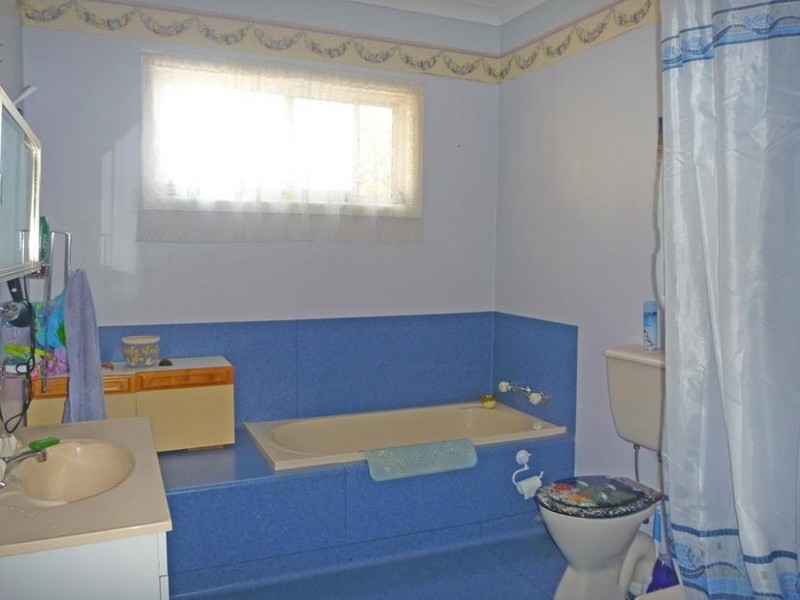 7 Paul Place, Batehaven NSW 2536