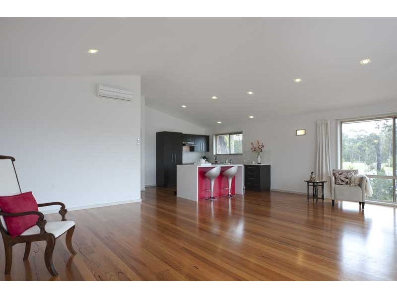 38 Wentworth Avenue, Sunshine Bay NSW 2536