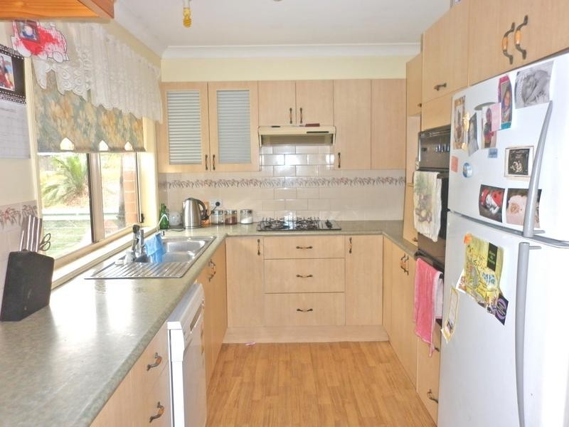 9 Northside Close, Batemans Bay NSW 2536