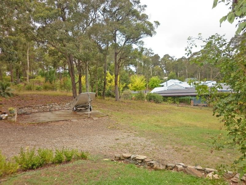 9 Northside Close, Batemans Bay NSW 2536