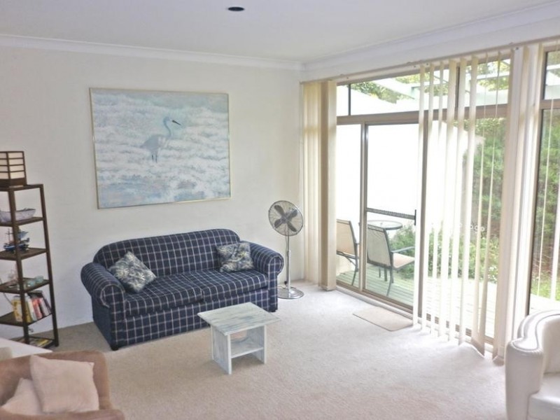 8/12-18 Newth Place, Surf Beach NSW 2536