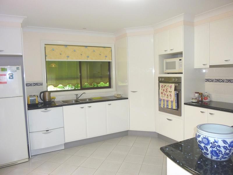 128 Hume Road, Sunshine Bay NSW 2536