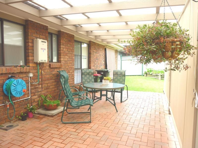 128 Hume Road, Sunshine Bay NSW 2536