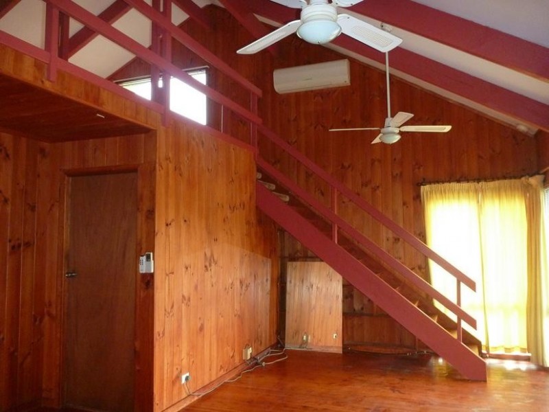 7 Flinders Way, Surf Beach NSW 2536