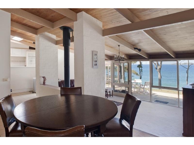 2 Billabong Place, Surf Beach NSW 2536