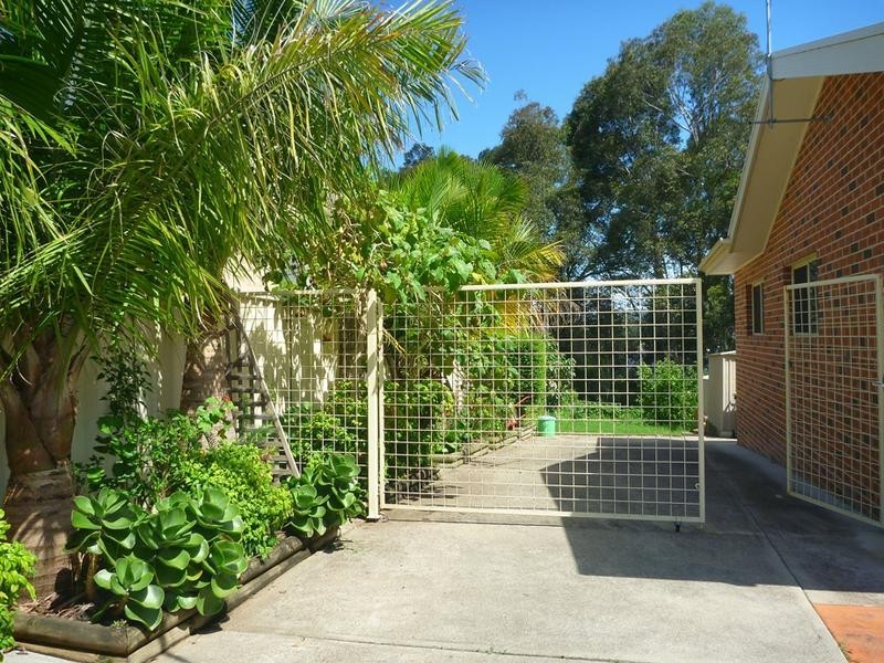 14 Peninsula Drive, North Batemans Bay NSW 2536